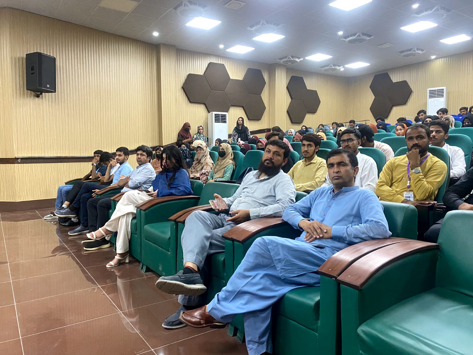 AWS CLOUD CONNECT | CPED BZU MULTAN